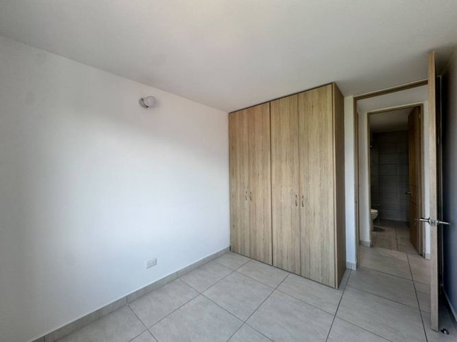 Apartamento de 3 alcobas en venta en Picaleña Y Mirolindo, Ibagué, 93 m² · foto 19 de 24