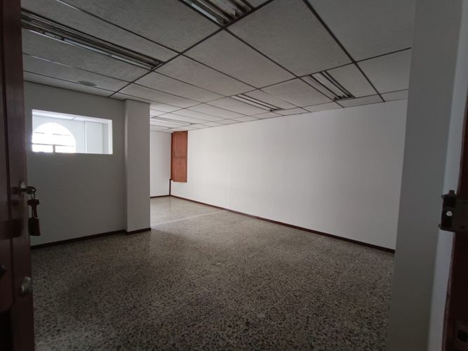 Oficina en arriendo en Versalles, Manizales, 40 m² · foto 5 de 6