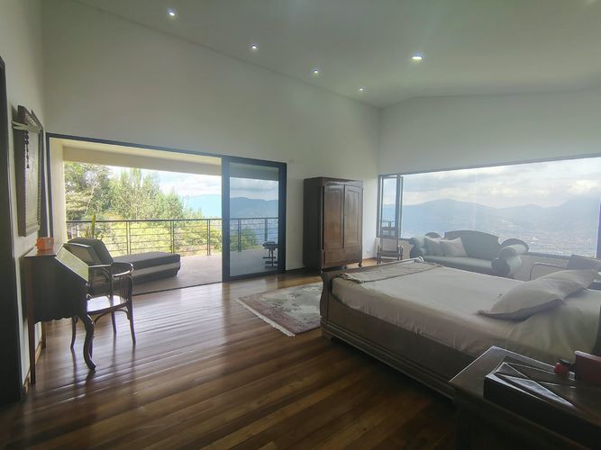 Casa de 4 alcobas en venta en Las Palmas, Envigado, 555 m² · foto 14 de 19