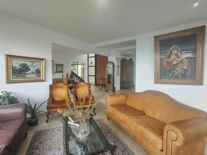 Casa de 4 alcobas en venta en Las Palmas, Envigado, 555 m² · foto 13 de 19