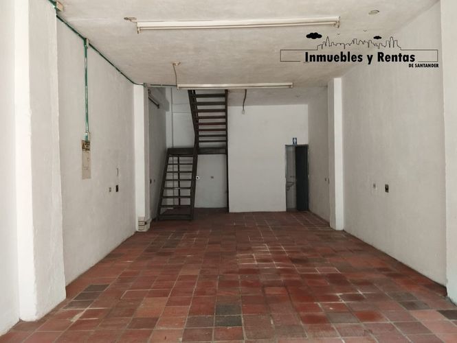 Bodega en venta en Chimita Zona Industrial, Girón, 140 m² · foto 3 de 7