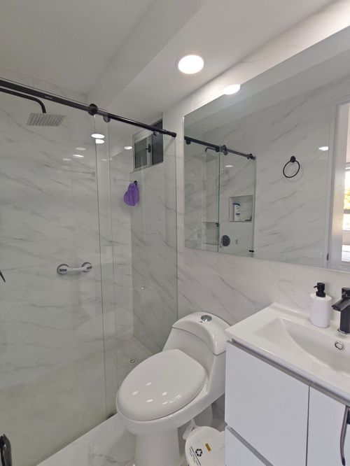 Apartamento de 2 alcobas en venta en Las Palmas, Ricaurte, 51 m² · foto 4 de 16