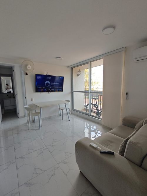 Apartamento de 2 alcobas en venta en Las Palmas, Ricaurte, 51 m² · foto 3 de 16
