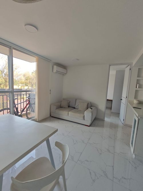 Apartamento de 2 alcobas en venta en Las Palmas, Ricaurte, 51 m² · foto 9 de 16
