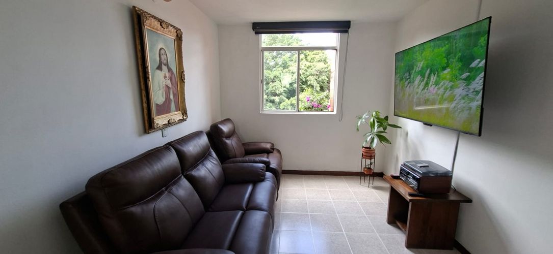 Apartamento de 5 alcobas en venta en Aliadas Del Sur, Sabaneta, 100 m² · foto 4 de 24