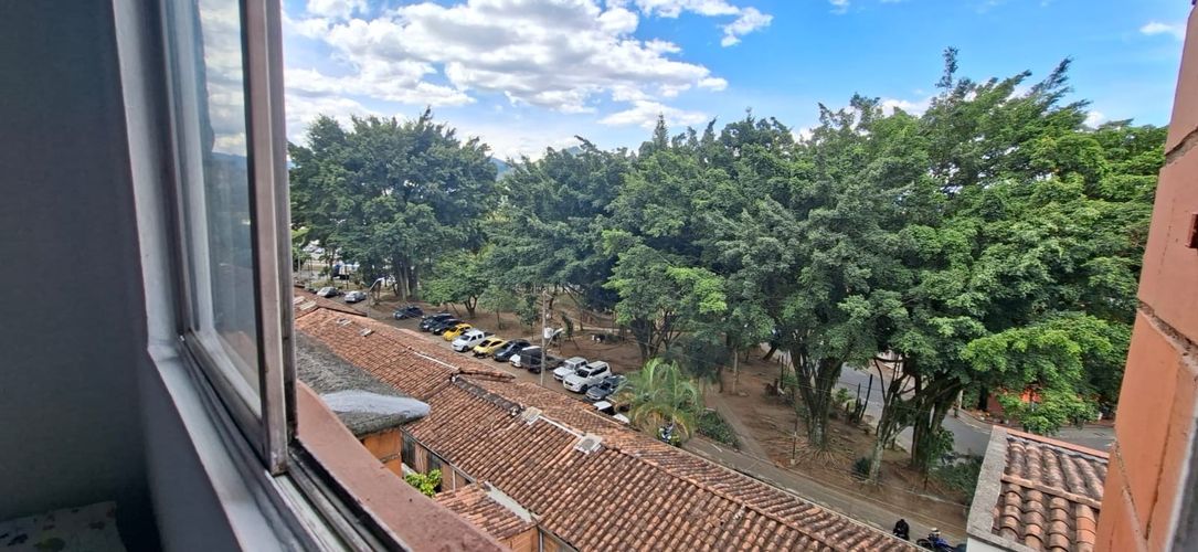Apartamento de 5 alcobas en venta en Aliadas Del Sur, Sabaneta, 100 m² · foto 24 de 24