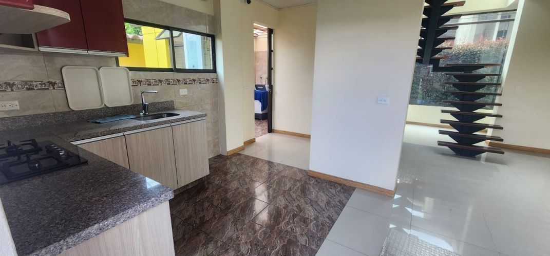 Casa de 3 alcobas en arriendo en Siberia, Cota, 178 m² · foto 3 de 24