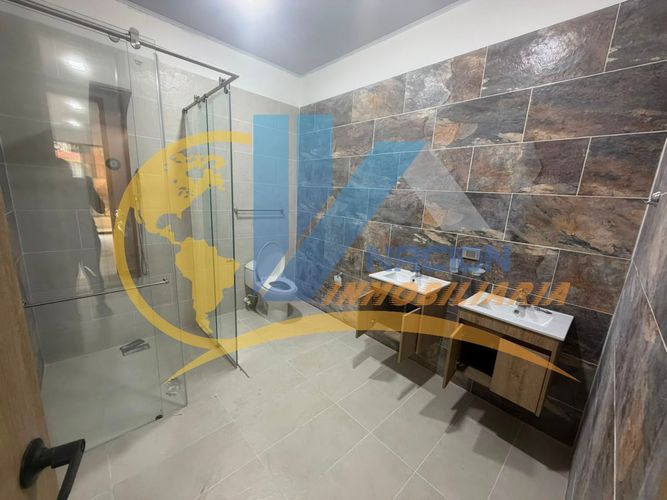 Casa de 6 alcobas en venta en Diamante 2, Bucaramanga, 300 m² · foto 11 de 14