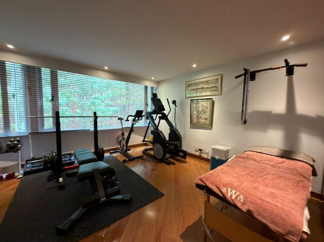 Apartamento de 4 alcobas en venta en El Retiro, Bogotá, 400 m² · foto 14 de 20