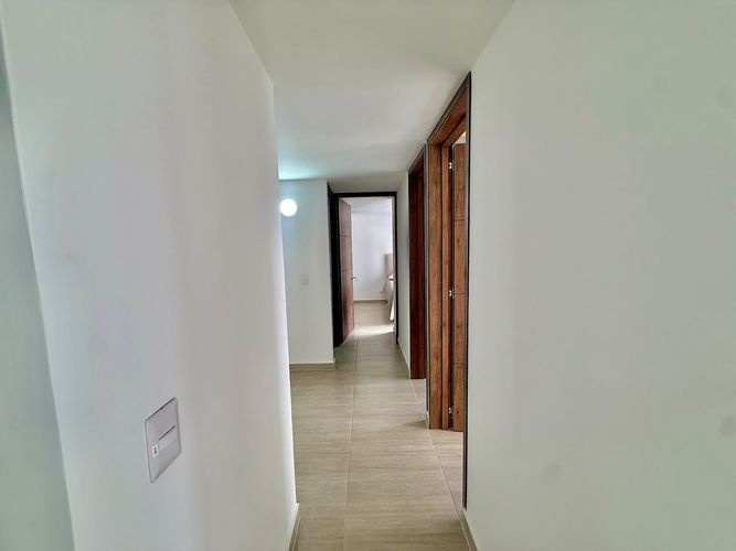 Apartamento de 3 alcobas en venta en La Prosperidad, Madrid, 58 m² · foto 3 de 19