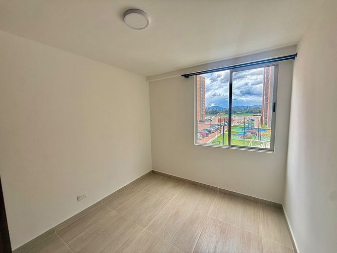 Apartamento de 3 alcobas en venta en La Prosperidad, Madrid, 58 m² · foto 10 de 19