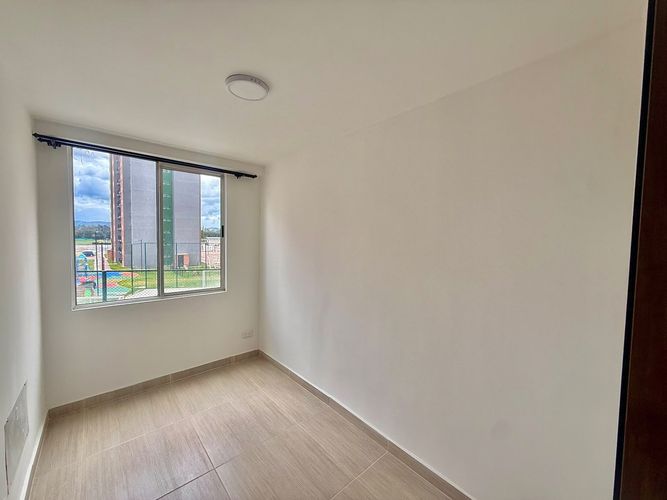 Apartamento de 3 alcobas en venta en La Prosperidad, Madrid, 58 m² · foto 9 de 19