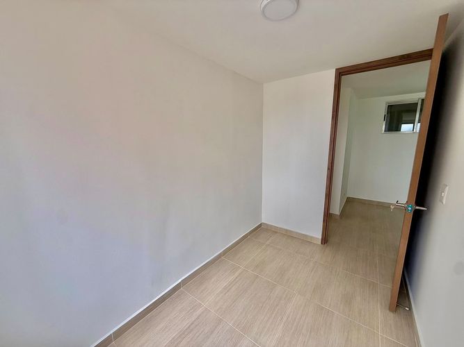 Apartamento de 3 alcobas en venta en La Prosperidad, Madrid, 58 m² · foto 6 de 19