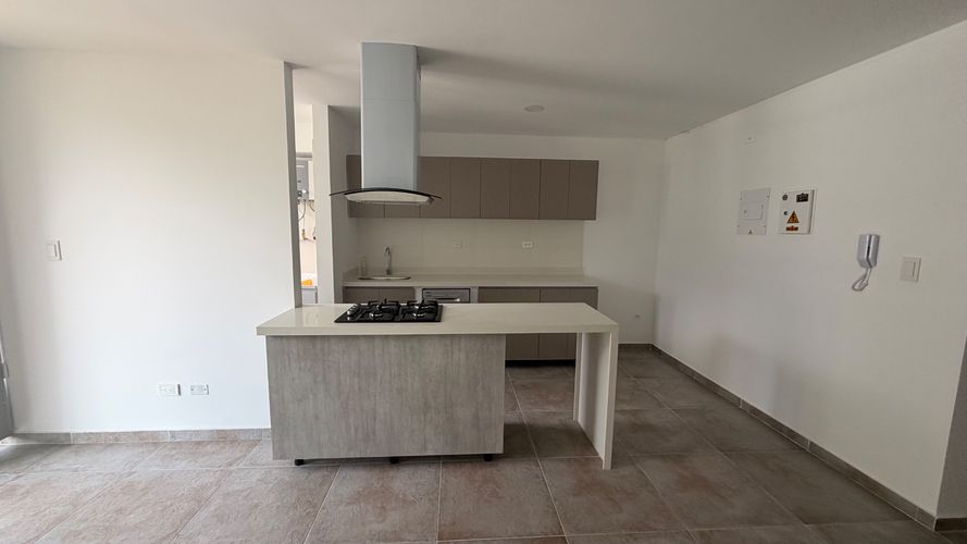 Apartaestudio en venta en Co. Torres R.F.P., Ibagué, 57 m² · foto 2 de 22