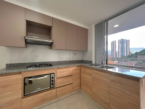 Apartamento en venta en La Doctora, Itagüí · foto 3 de 23