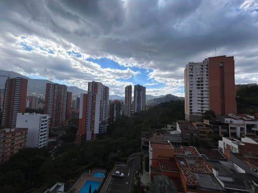 Apartamento en venta en La Doctora, Itagüí · foto 4 de 24
