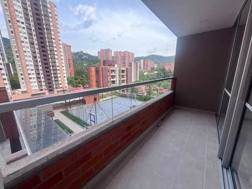 Apartamento en venta en La Doctora, Itagüí · foto 7 de 24