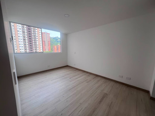 Apartamento en venta en La Doctora, Itagüí · foto 13 de 24
