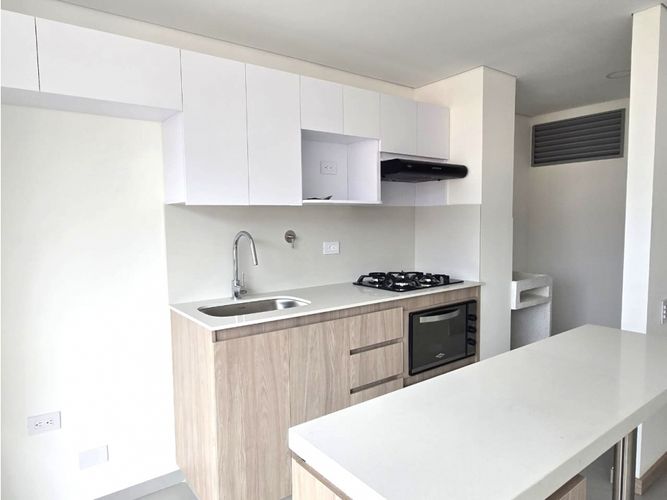 Apartamento de 2 alcobas en venta en Santa Ana, Bello, 56 m² · foto 3 de 12