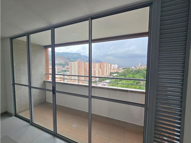 Apartamento de 2 alcobas en venta en Santa Ana, Bello, 56 m² · foto 5 de 12