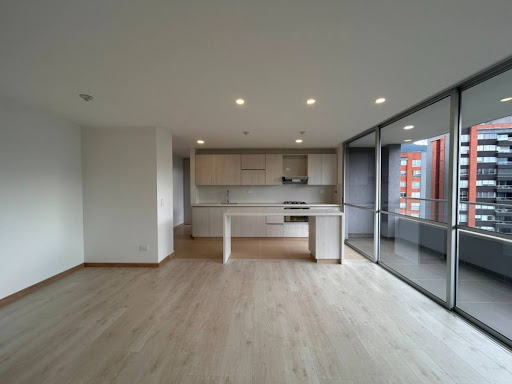 Apartamento en venta en Suramérica, Itagüí · foto 2 de 24