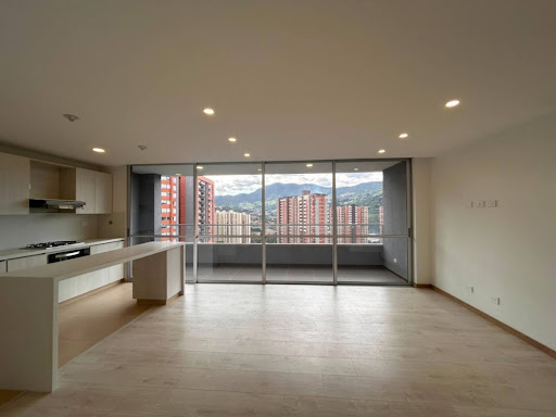 Apartamento en venta en Suramérica, Itagüí · foto 4 de 24