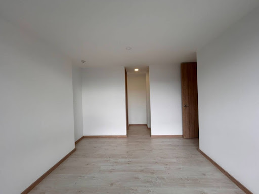 Apartamento en venta en Suramérica, Itagüí · foto 9 de 24