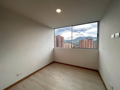 Apartamento en venta en Suramérica, Itagüí · foto 14 de 24