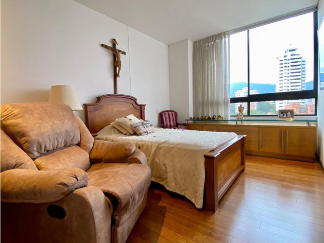 Apartamento en venta en El Campestre, Medellín · foto 13 de 21