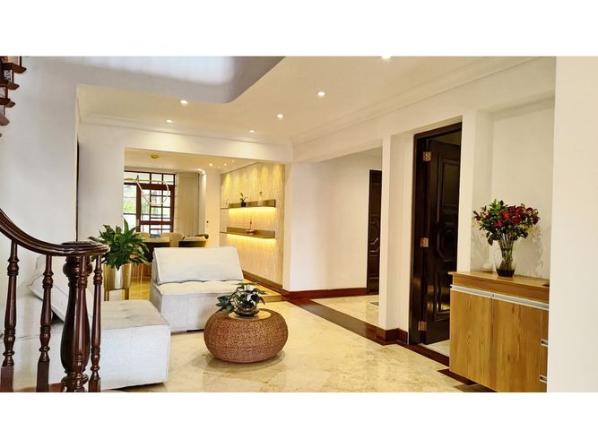 Casa de 4 alcobas en venta en La Calera, Medellín, 800 m² · foto 6 de 16