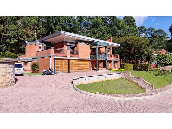 Casa de 4 alcobas en venta en La Calera, Medellín, 800 m² · foto 16 de 16