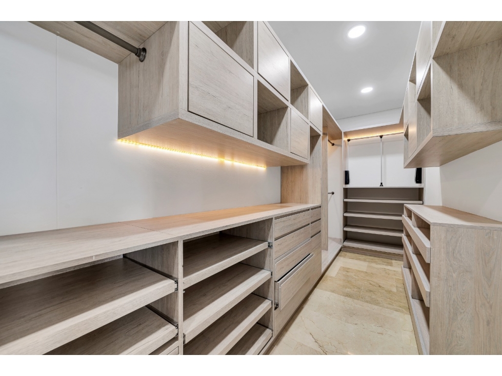 Apartamento en venta en Castropol, Medellín · foto 17 de 18