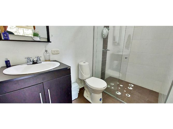 Casa de 3 alcobas en venta en Vía Las Palmas, El Retiro, 230 m² · foto 23 de 24