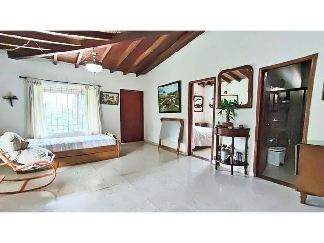 Casa de 7 alcobas en venta en Actividad Multiple, Copacabana, 643 m² · foto 18 de 24