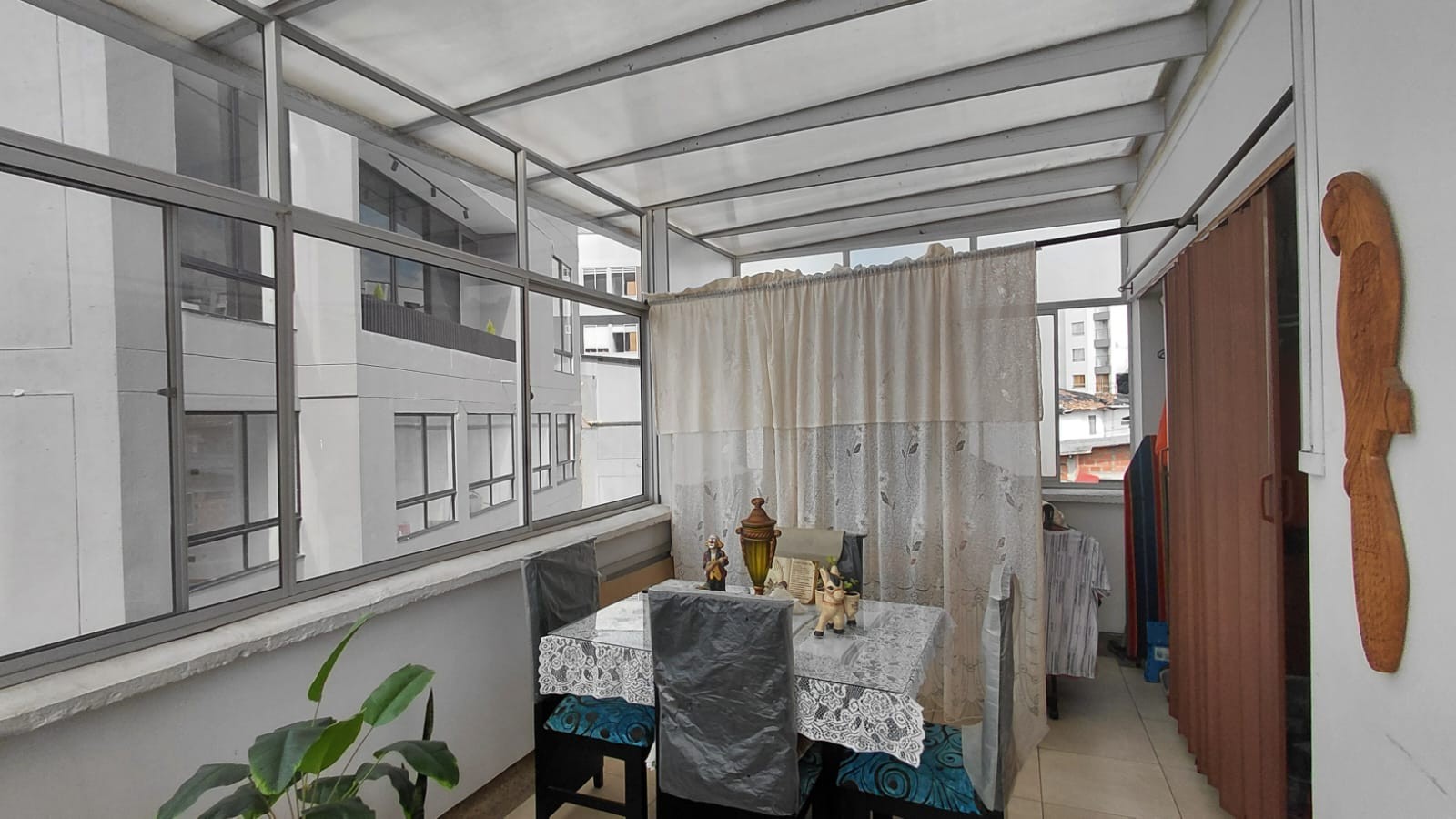 Apartamento en venta en Chipre, Manizales · foto 6 de 13