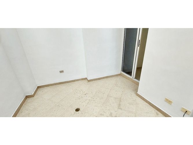 Apartamento de 3 alcobas en venta en Laureles, Medellín, 157 m² · foto 16 de 19