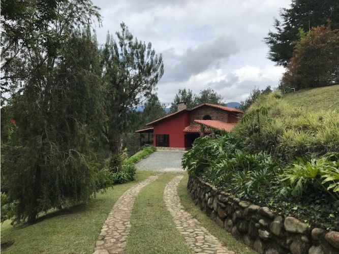 Casa de 2 alcobas en venta en El Retiro, 200 m² · foto 9 de 13