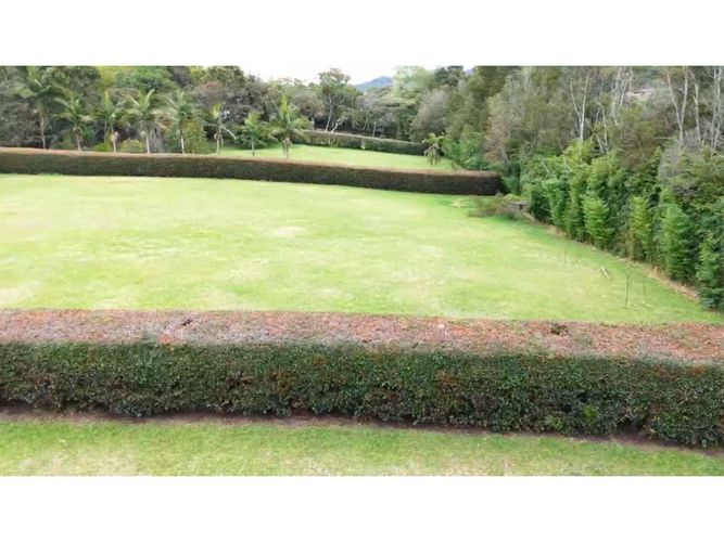 Lote en venta en Llano Grande, Rionegro, 3200 m² · foto 3 de 9