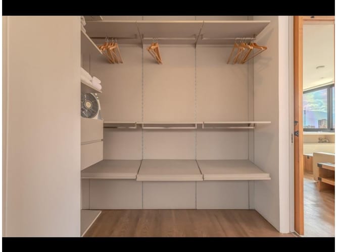 Apartamento en venta en Las Lomas No.1, Medellín · foto 9 de 16