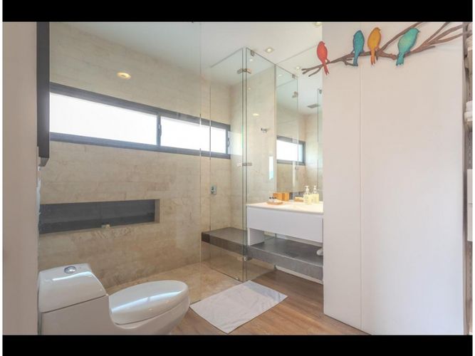 Apartamento en venta en Las Lomas No.1, Medellín · foto 10 de 16