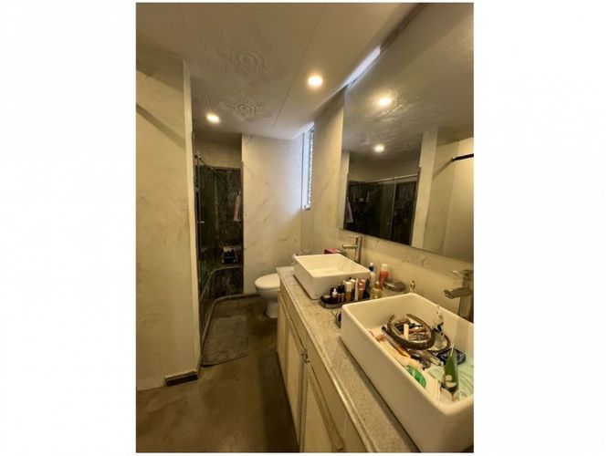 Apartamento en venta en El Poblado, Medellín · foto 16 de 24