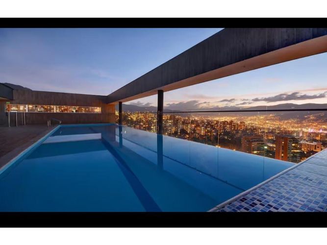 Apartamento en venta en Las Lomas No.1, Medellín · foto 15 de 16