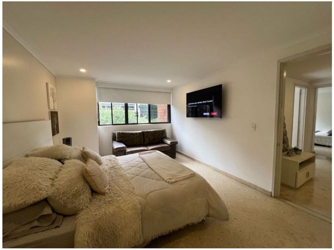 Apartamento en venta en El Poblado, Medellín · foto 20 de 24