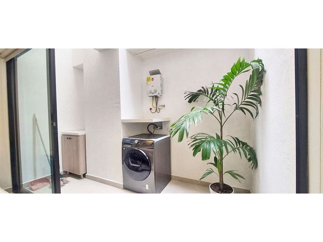 Apartaestudio en venta en Conquistadores, Medellín, 45 m² · foto 8 de 8