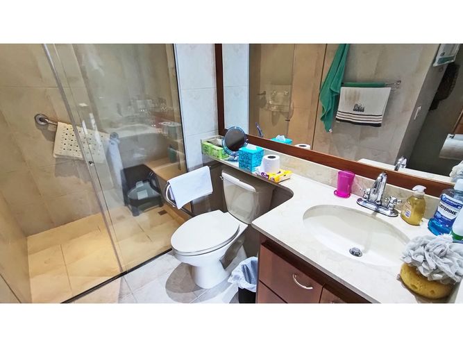 Apartamento de 2 alcobas en venta en San Lucas, Medellín, 101 m² · foto 9 de 12