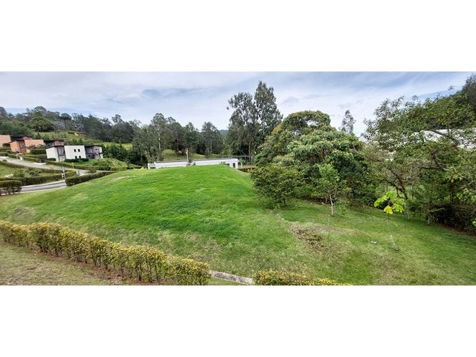 Lote en venta en Los Salados, El Retiro, 1802 m² · foto 3 de 6