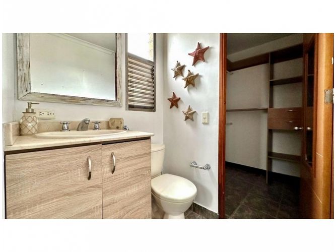 Apartamento de 3 alcobas en venta en Alejandría, Medellín, 135 m² · foto 9 de 20