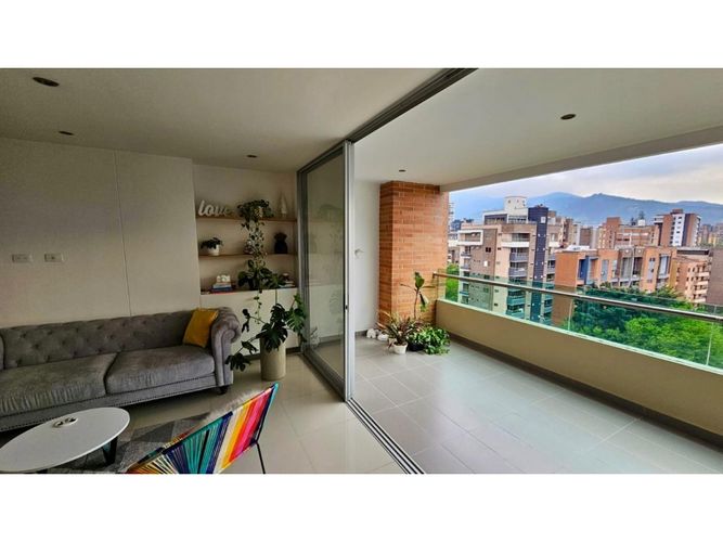 Apartamento en venta en Zuñiga, Envigado, 108 m² · foto 2 de 12