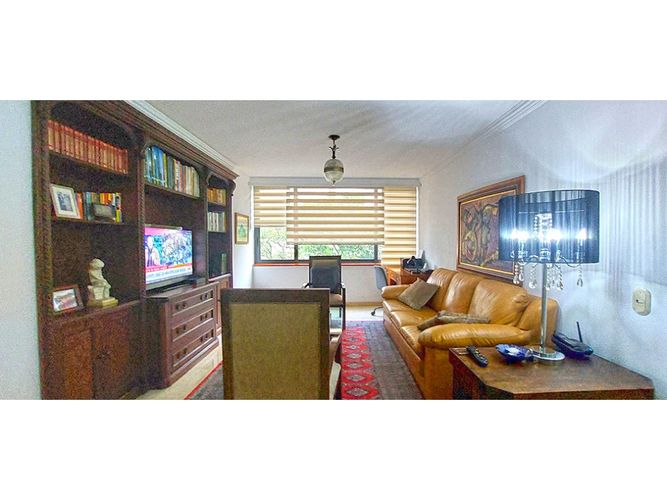 Apartamento de 3 alcobas en venta en El Poblado, Medellín, 225 m² · foto 12 de 19