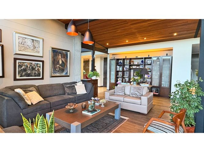 Casa de 3 alcobas en venta en La Ceja, 372 m² · foto 12 de 24